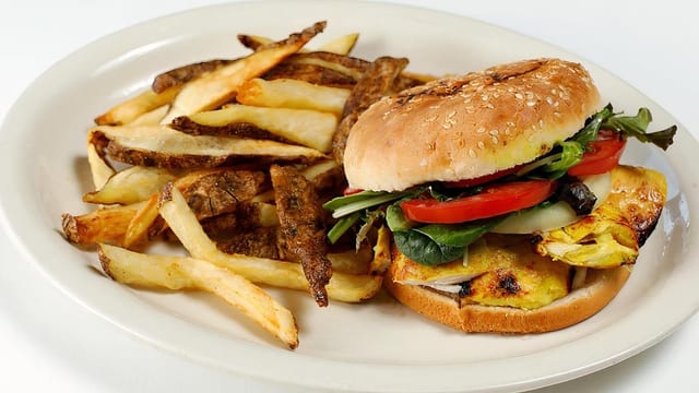 Chicken Burger.